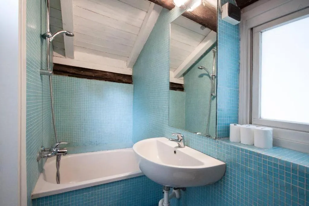 Casa Milano - Apartments And Rooms - Urban Studio Chic